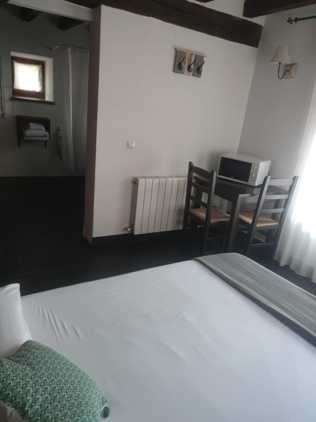 Hotel Papamoscas 라 이루엘라 외부 사진