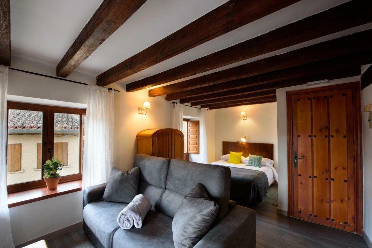 Hotel Papamoscas 라 이루엘라 외부 사진